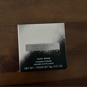 Fenty Beauty shimmer Powder